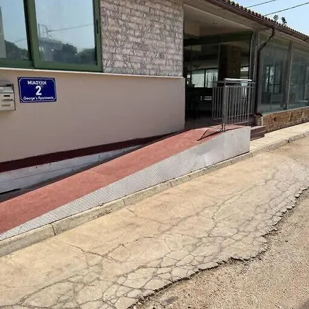 Ground Floor In Next To The Sea Apartment